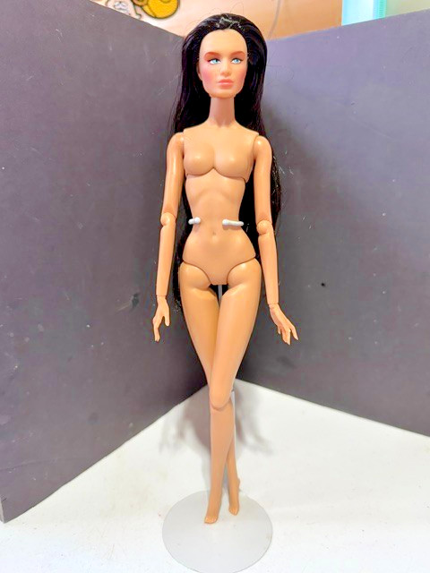 Nude Supermodel 12″ Articulated Fashion Doll Brown Hair Blue Side Glance Eyes