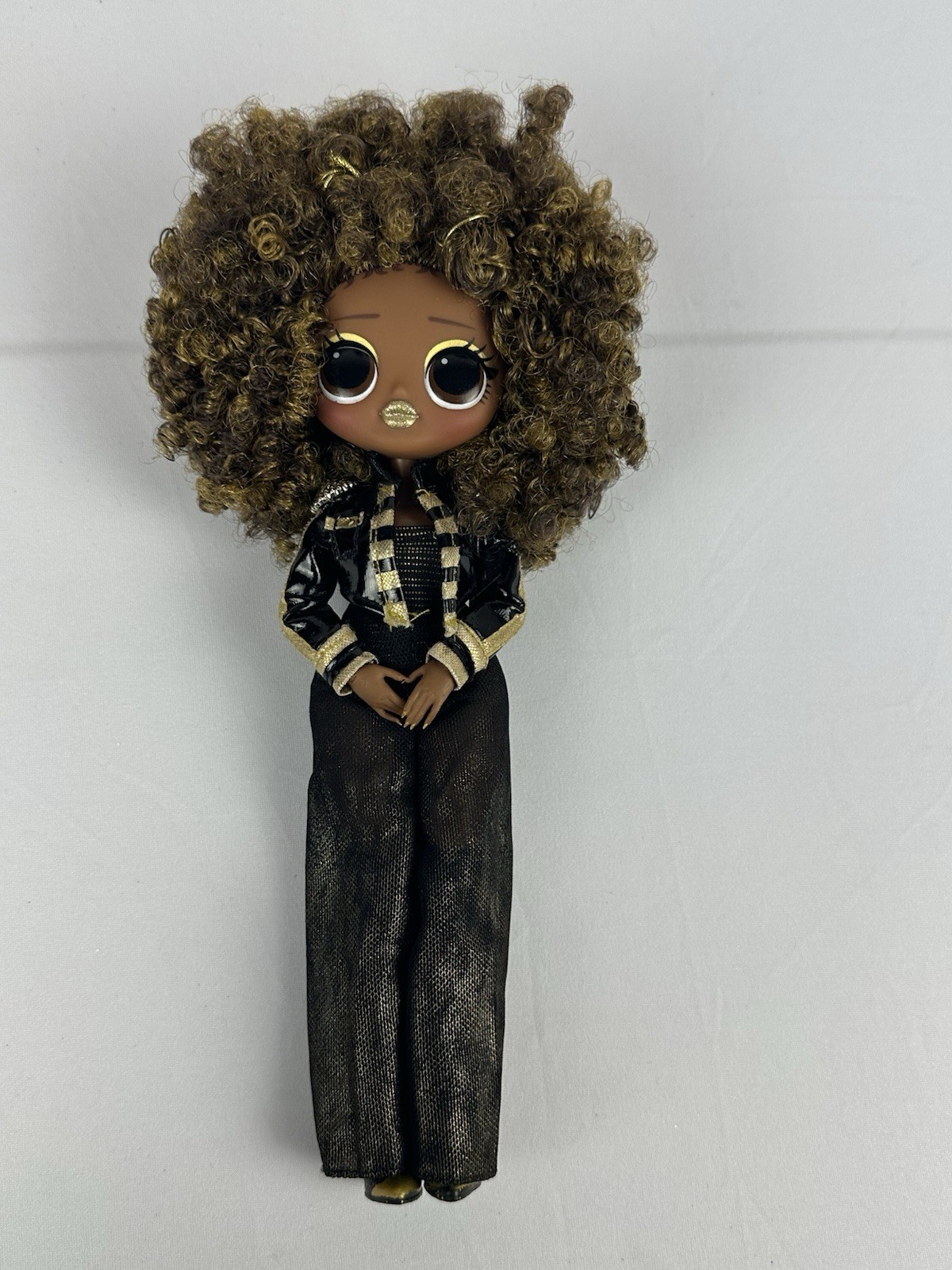 LOL Surprise OMG Royal Bee Doll Series 1 Gold Black Outfit Afro Curls
