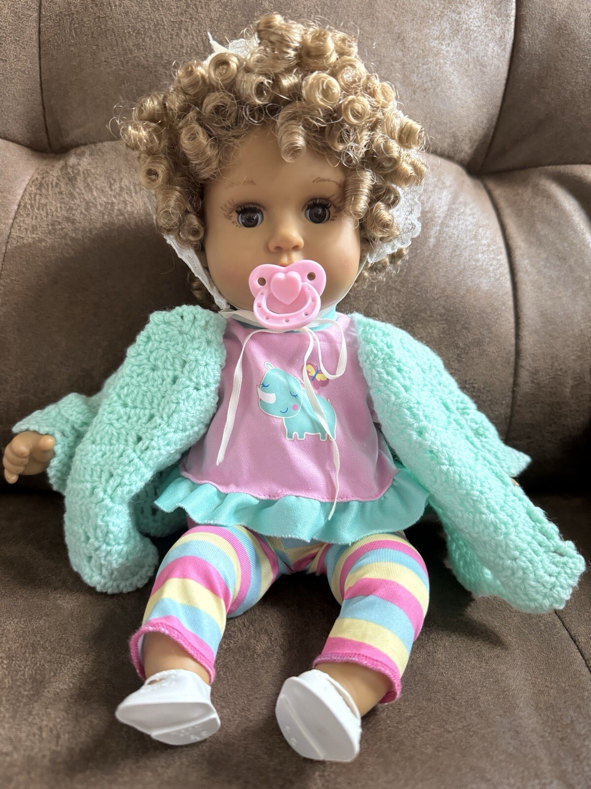 Curly Top Baby Doll With Several Outfits