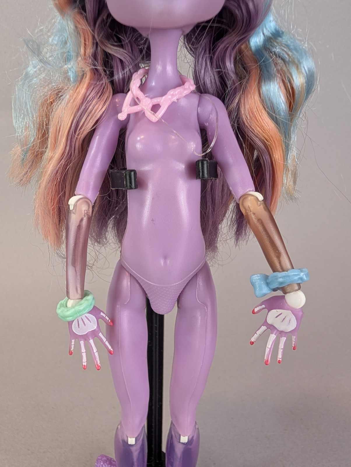 Monster High Haunted Student Spirits River Styxx Doll