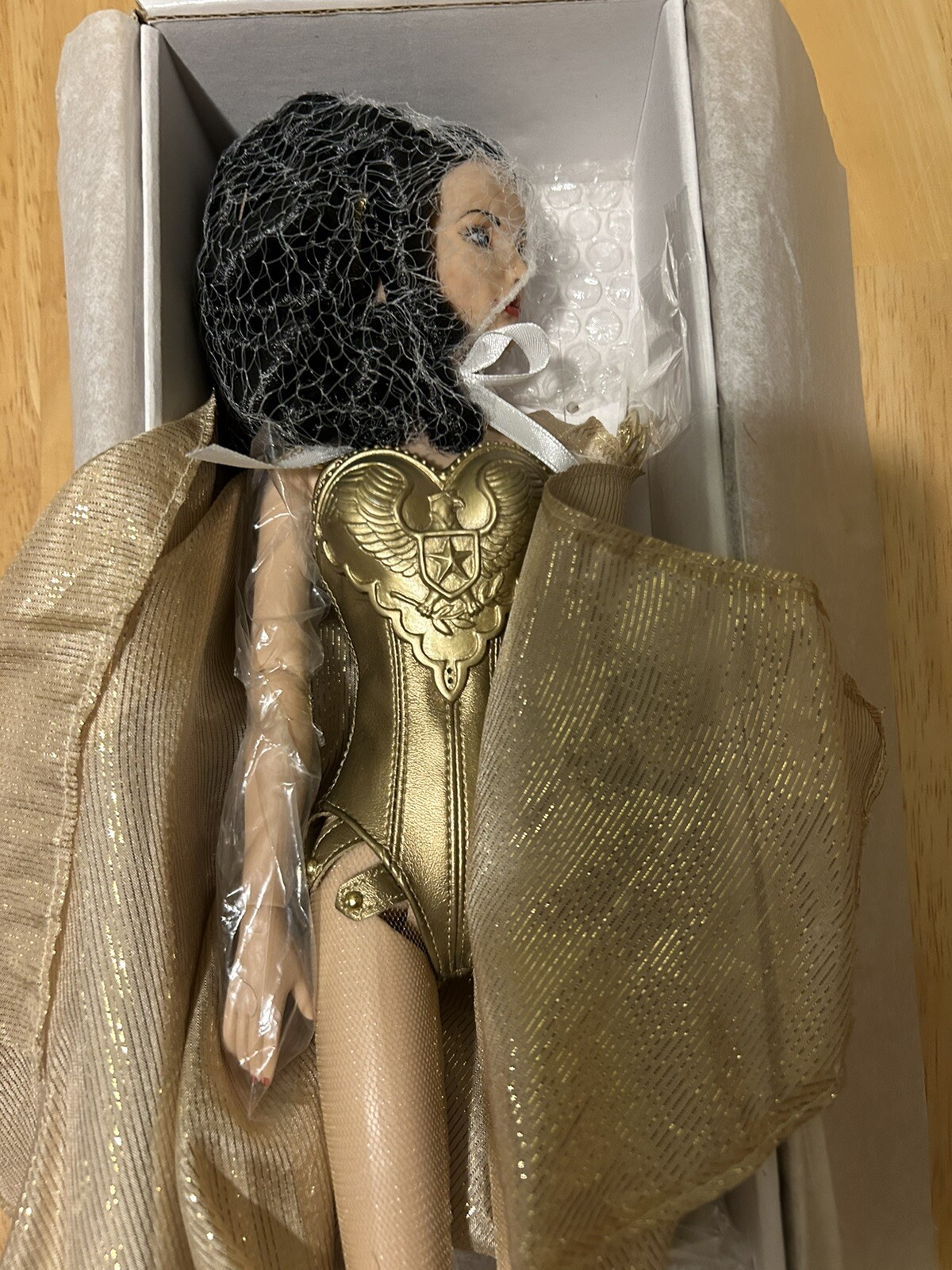 Tonner DC Stars Collection Amazonian Warrior Wonder Woman NEW IN BOX