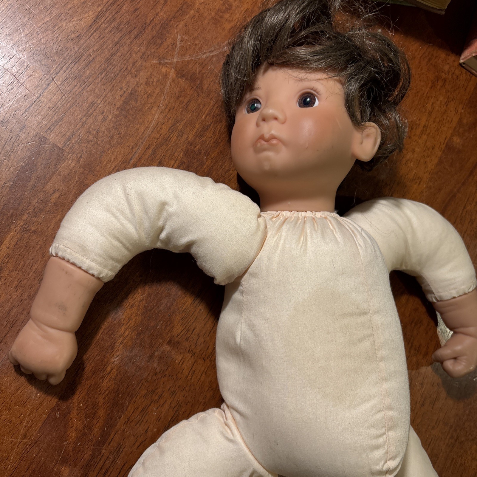 Lee Middleton Original 1992 Soft Vinyl 193/2000 Weighted Doll Brown Hair & Eyes