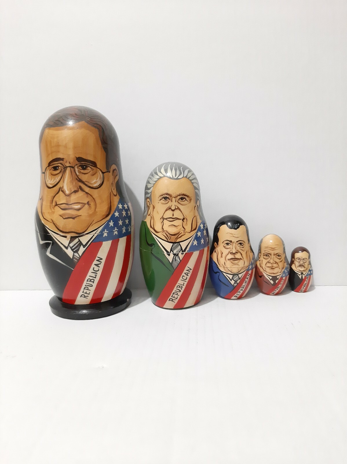 Presidential Russian Nesting Dolls Bush Reagan Nixon Eisenhower Roosevelt Mockba