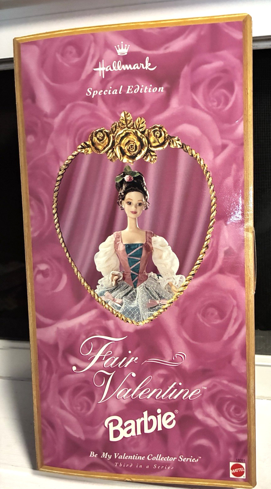 Fair Valentine Barbie Hallmark 1997 Special Edition Mattel 18091