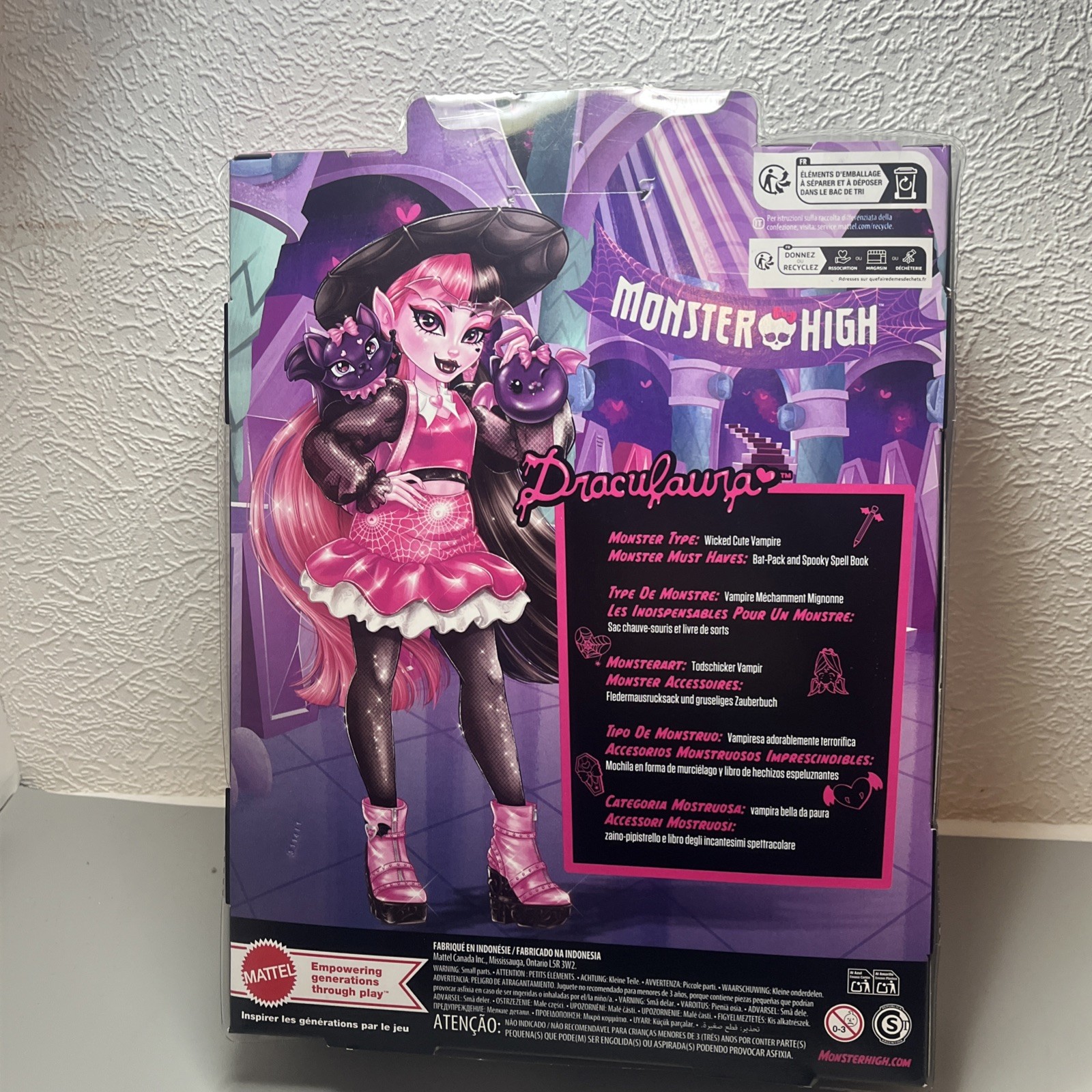 Mattel | Monster High Core Doll | Draculaura Fashion Doll | Accessories & Pet |