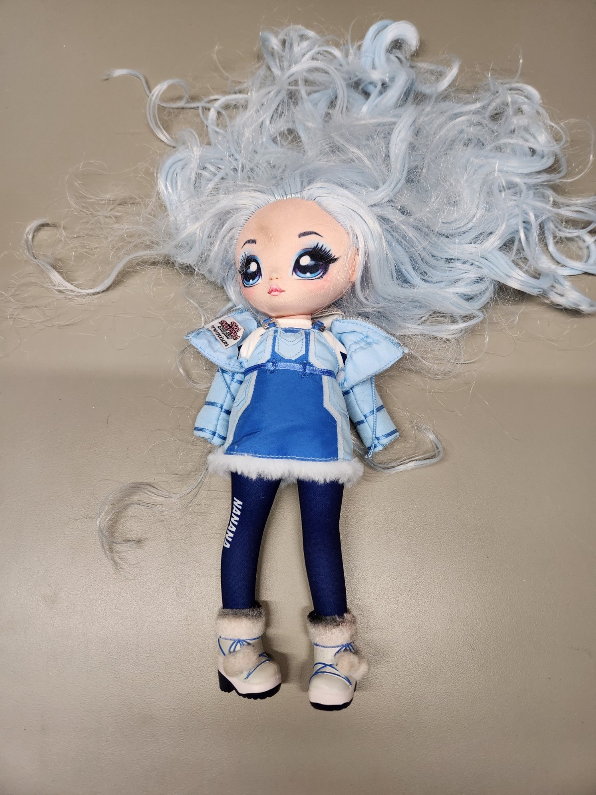 Na!Na!Na! Suprise Teen’s Alaska Frost Posable Fashion Doll Blue Hair