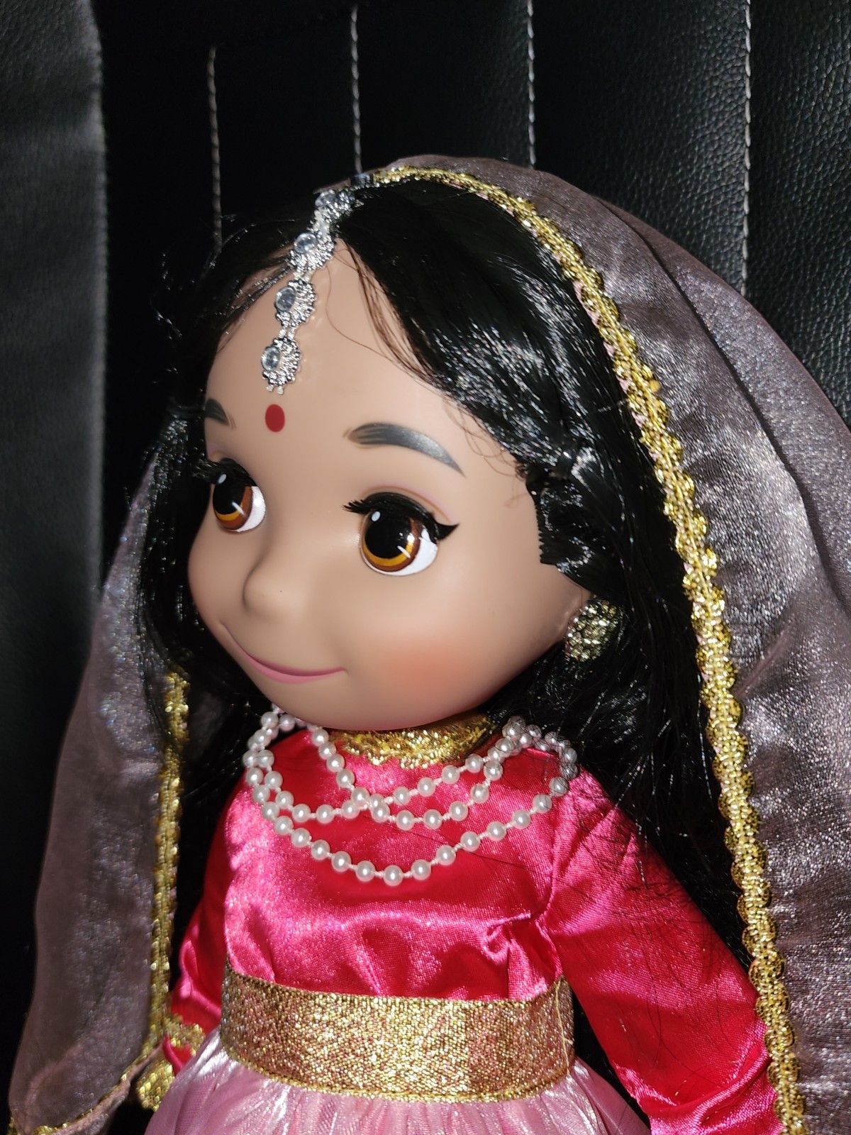 WORKING Disney Animators It’s A Small World INDIA 16″ Singing Doll ADULT OWNED