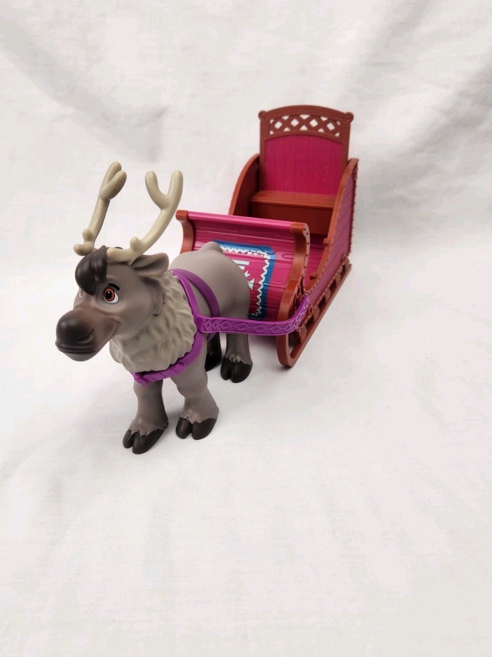 Disney Princess Petite Sleigh and Reindeer. Frozen II Jakks Pacific Sled 6.25″
