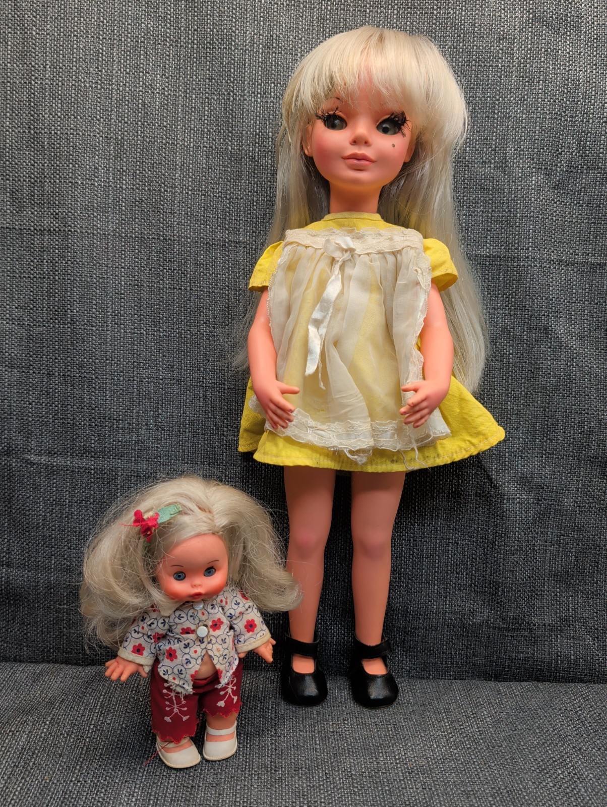 Vintage 1970’s Lot Of 2 FURGA S GIRLS Dolls- 17″ SIMONA ALTA MODA & 6″ Tina-READ