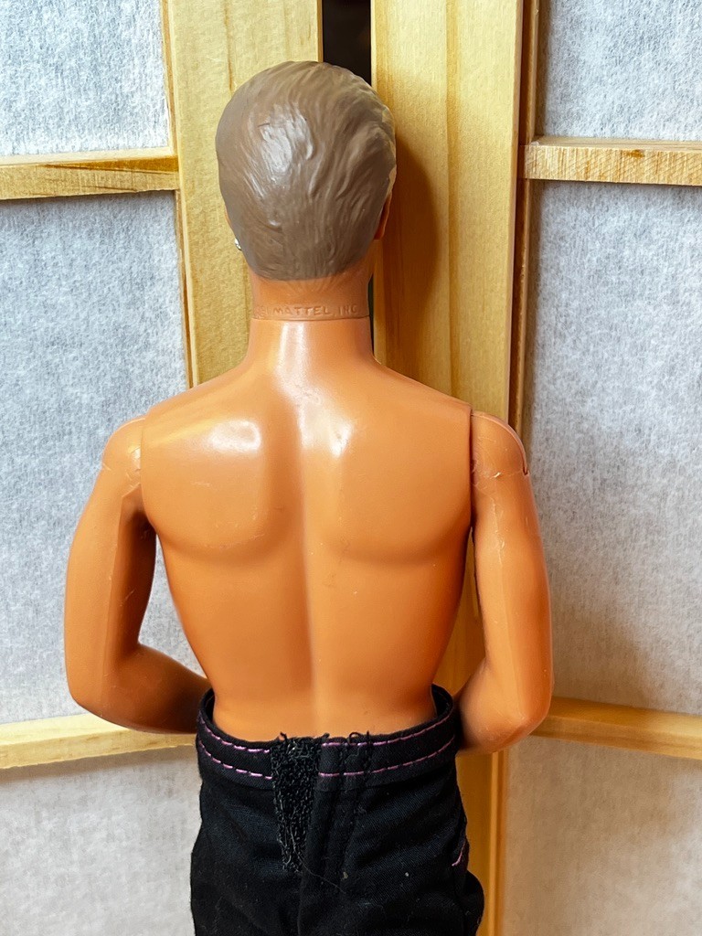 1992 Earring Magic Ken Doll #2290 One Earring Ken Mattel