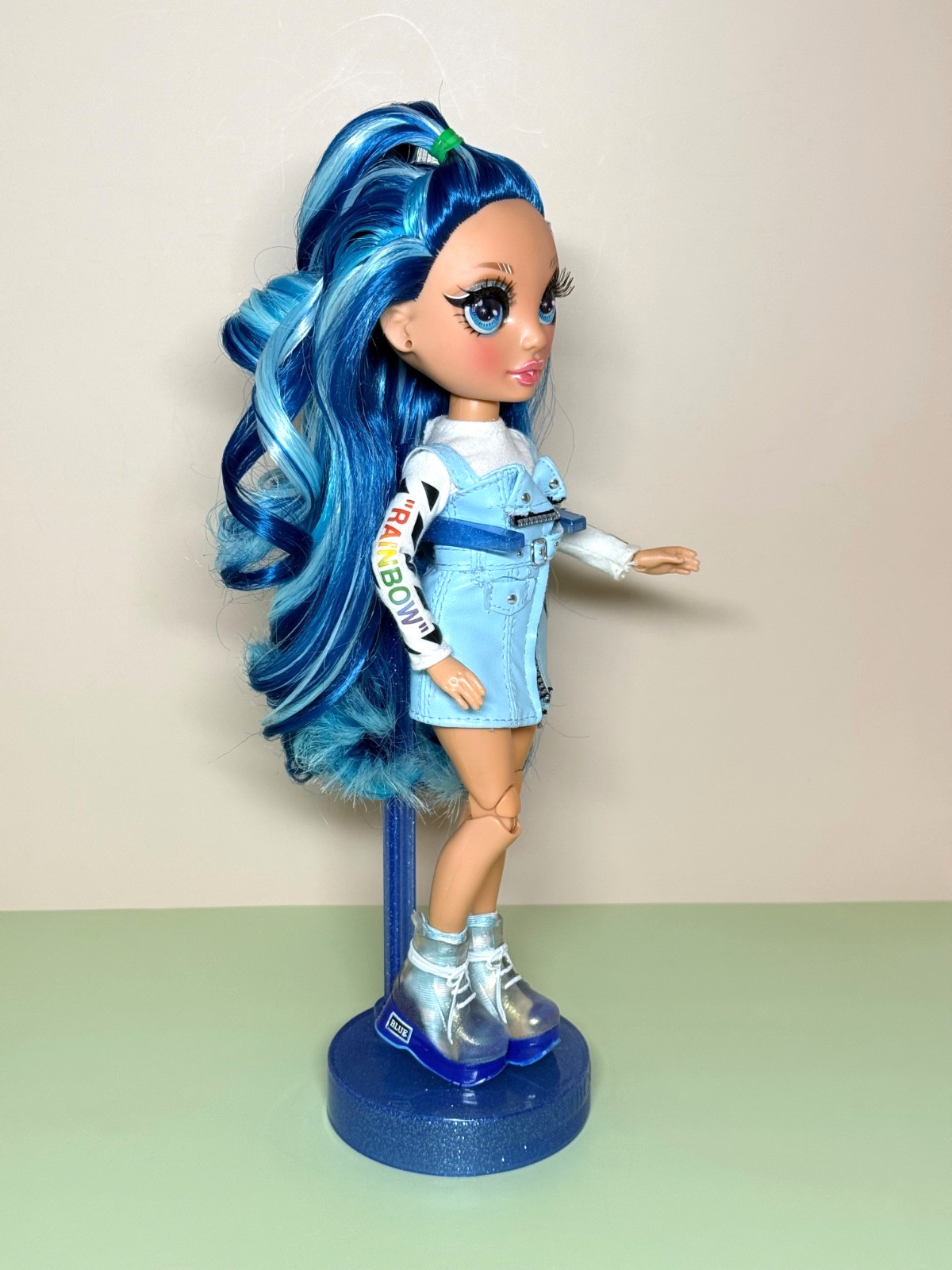 Rainbow High Series 1 Skylar Bradshaw Fashion Doll with Accessories
