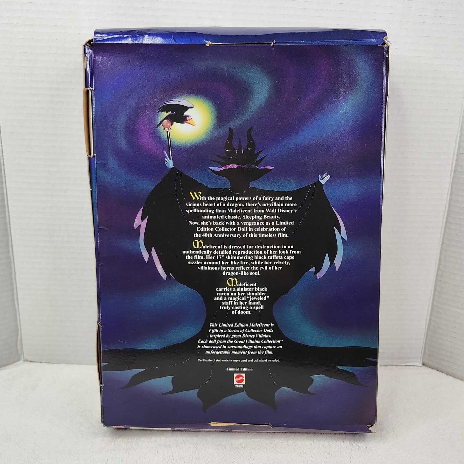 Disney Sleeping Beauty 40th Anniversary Maleficent Villains Collection 20990