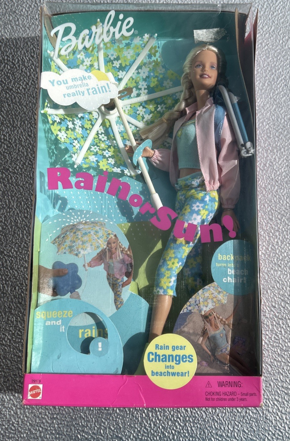 Barbie Rain or Sun Doll Umbrella Really Rains 2000 Mattel 29179 NIB READ