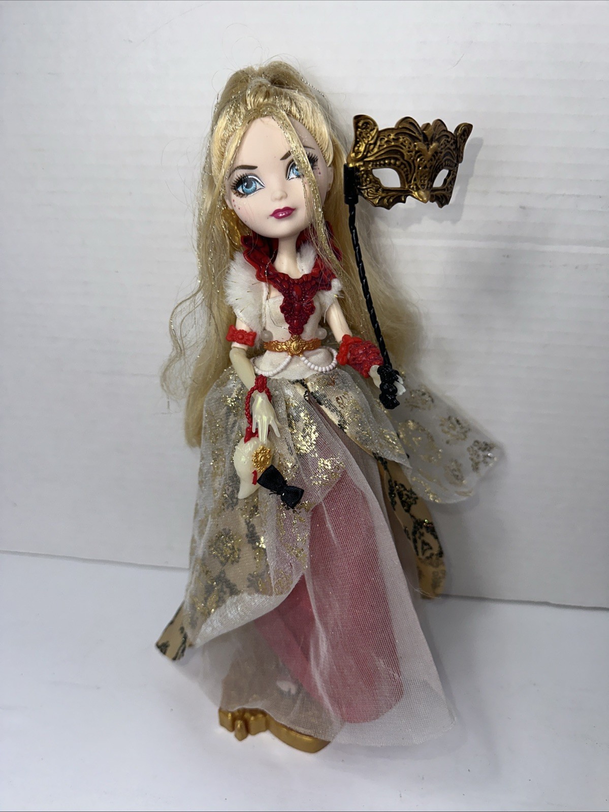Ever After High Apple White Doll Thronecoming Mask