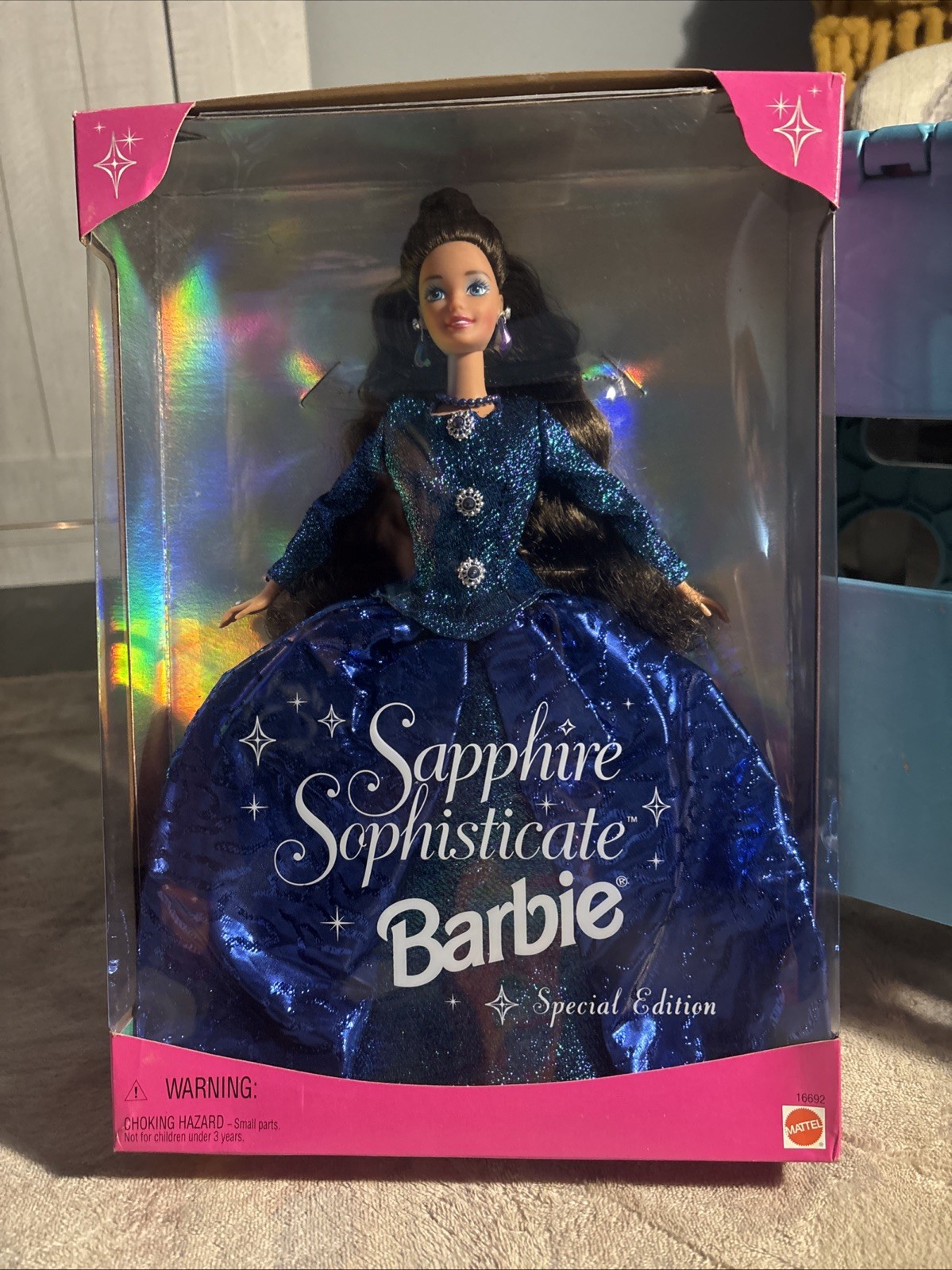 Barbie Sapphire Sophisticate #16692 Mattel 1997 Blue Glitter Dress-NIB