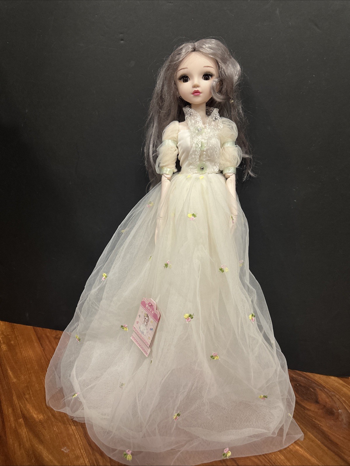 24 inch Girl BJD Doll Dress Shoes Singing – Please Read