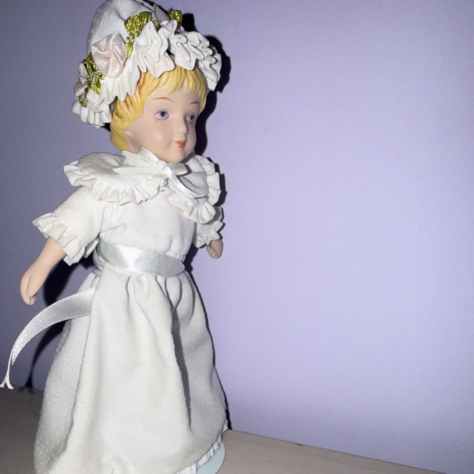 Porcelain Girl Doll Blonde Straight Hair Blue Eyes White Dress Bonnet Stand