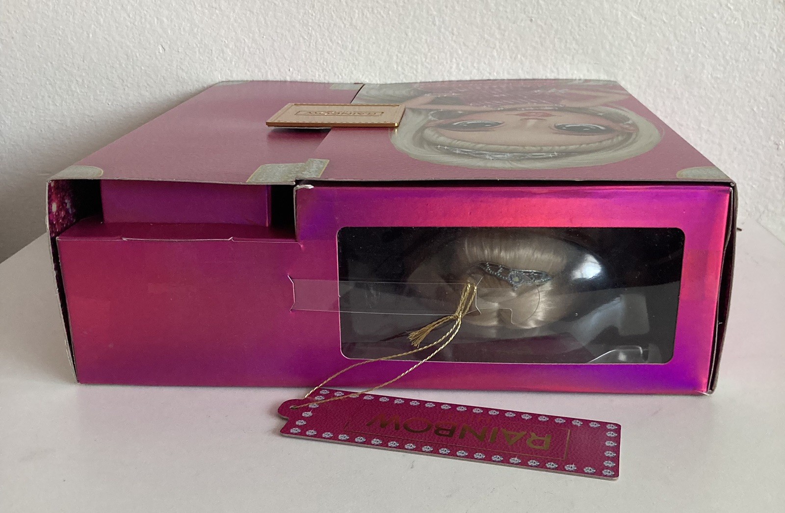 Rainbow High Paris Hilton Premium Edition Collector Doll NIB NEFB HTF