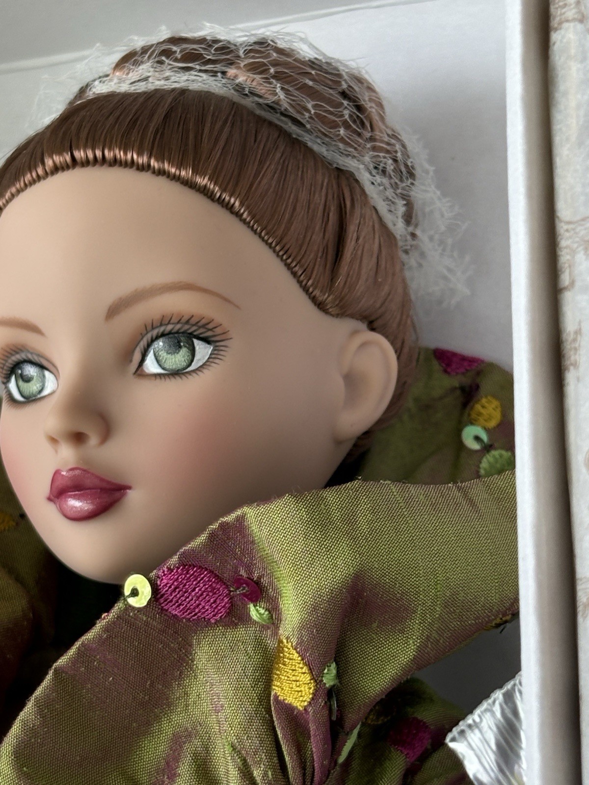 Ellowyne Wilde BITTER GREEN 2006 Dressed Doll by Tonner LE1000_011-106_NRFB