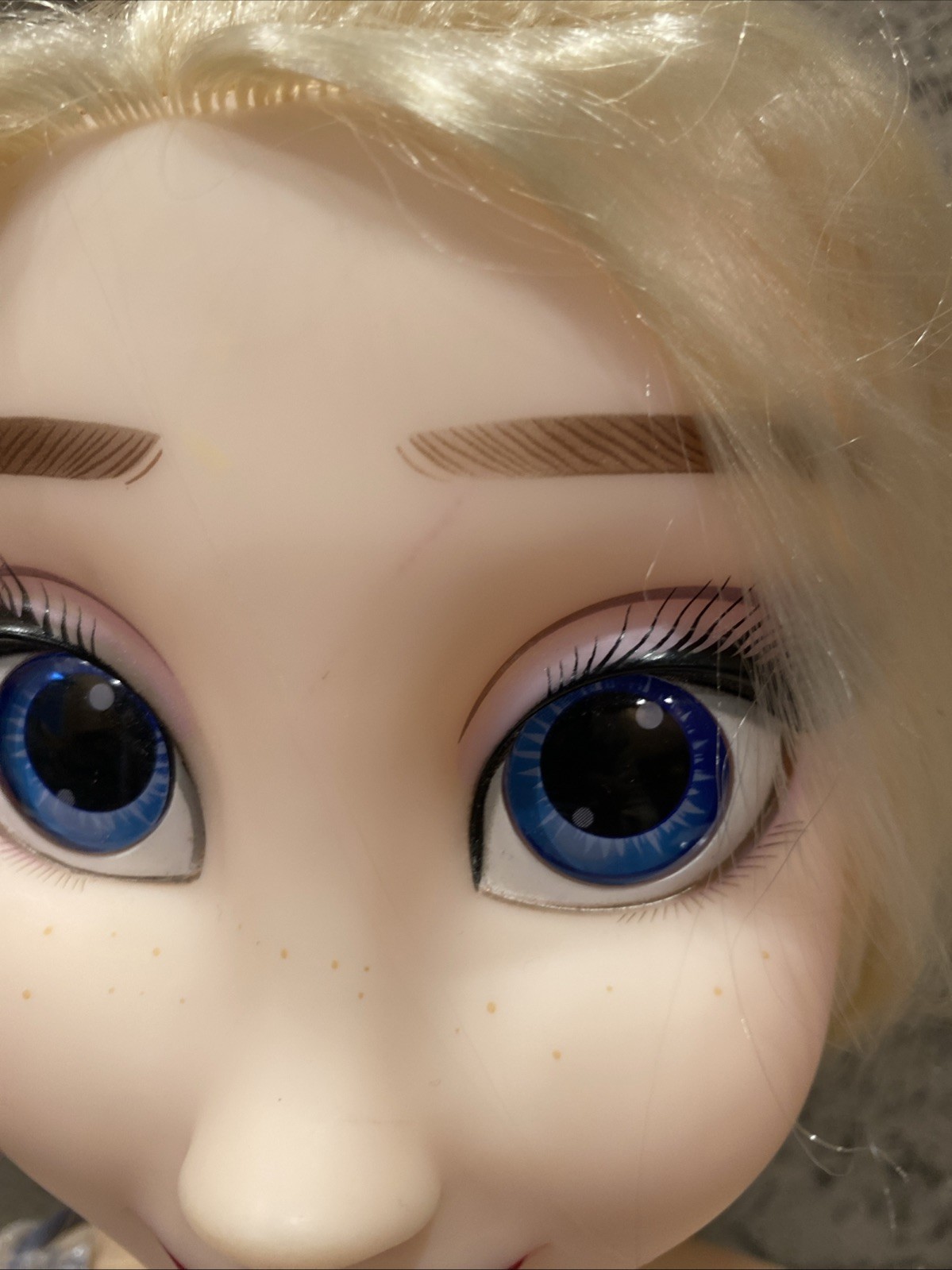 Life-size talking light up Elsa doll 31 “ posable Elsa Doll (READ AD)