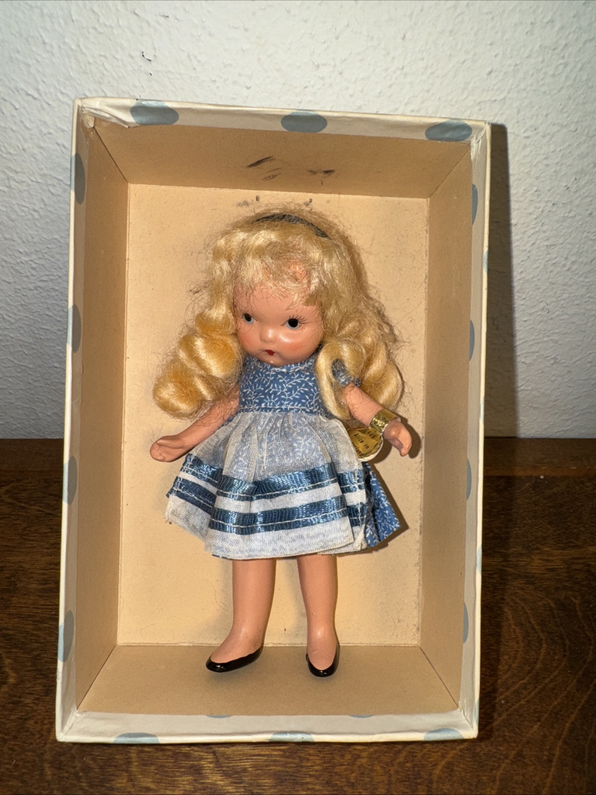Nancy Ann Storybook Doll #125 Alice In Wonderland Jointed Wrist Tag