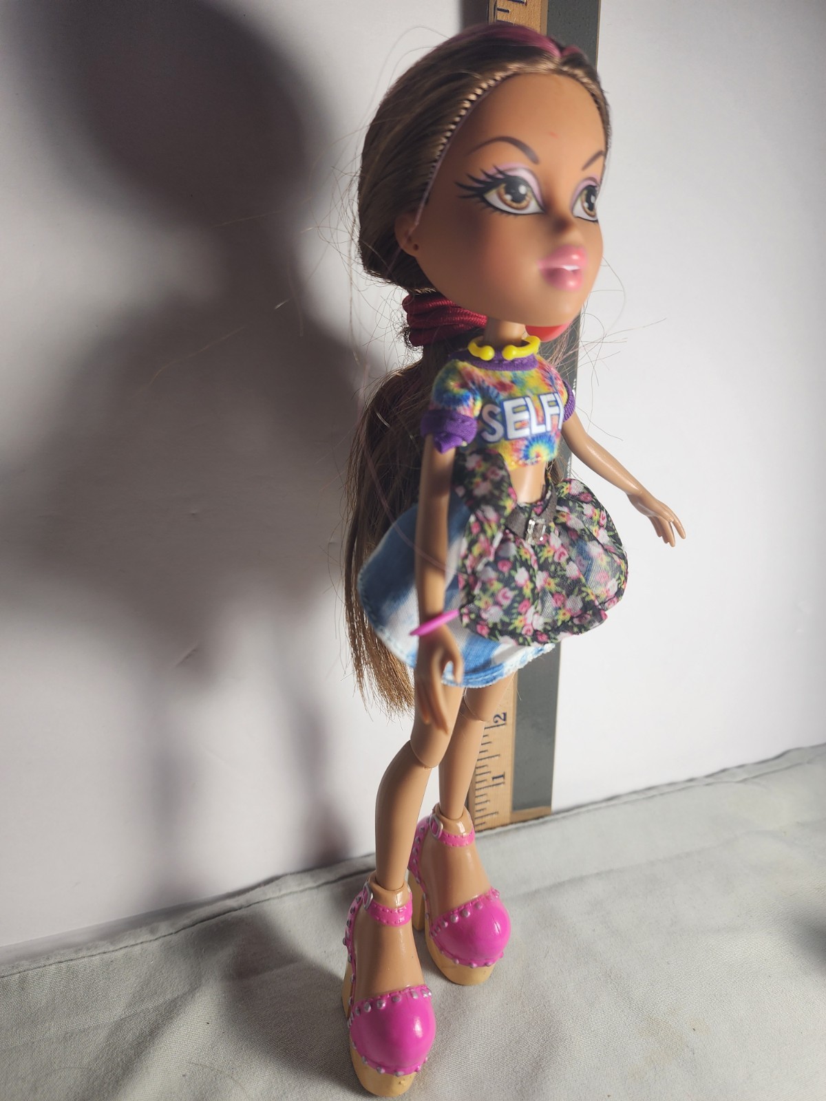2015 Bratz Selfie Snaps Yasmin Dressed Doll Outfit Shoes MGA Entertainment