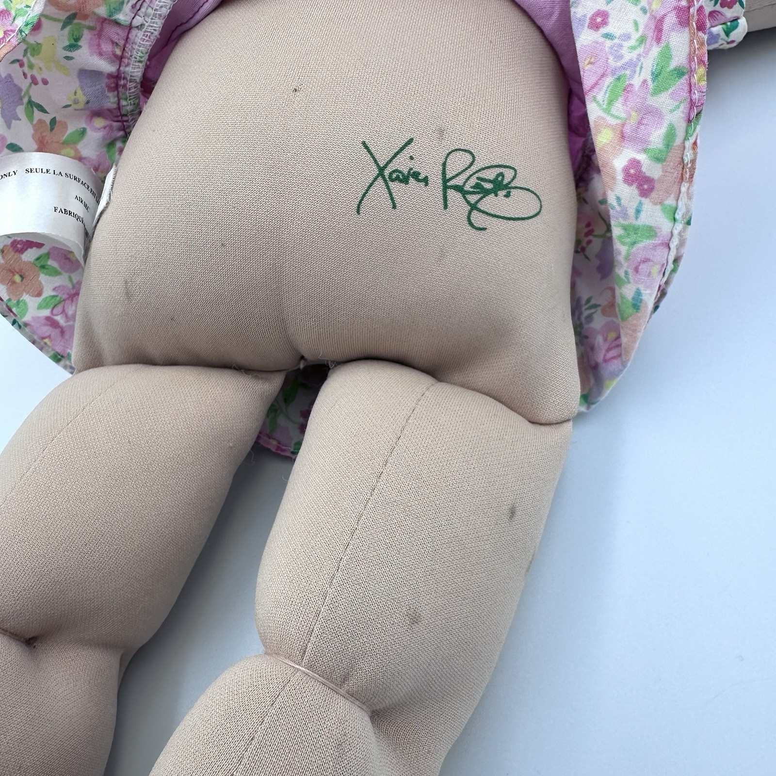 2004 Cabbage Patch Kids Doll Xavier Roberts Blonde Yarn Hair Butterflies