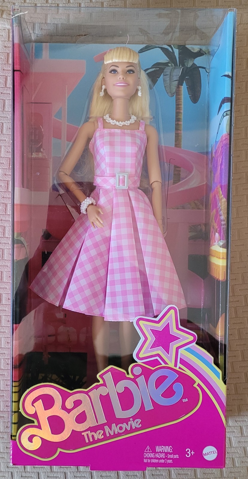 Barbie: The Movie, Margot Robbie Collectible Doll in Pink Gingham Dress 2022