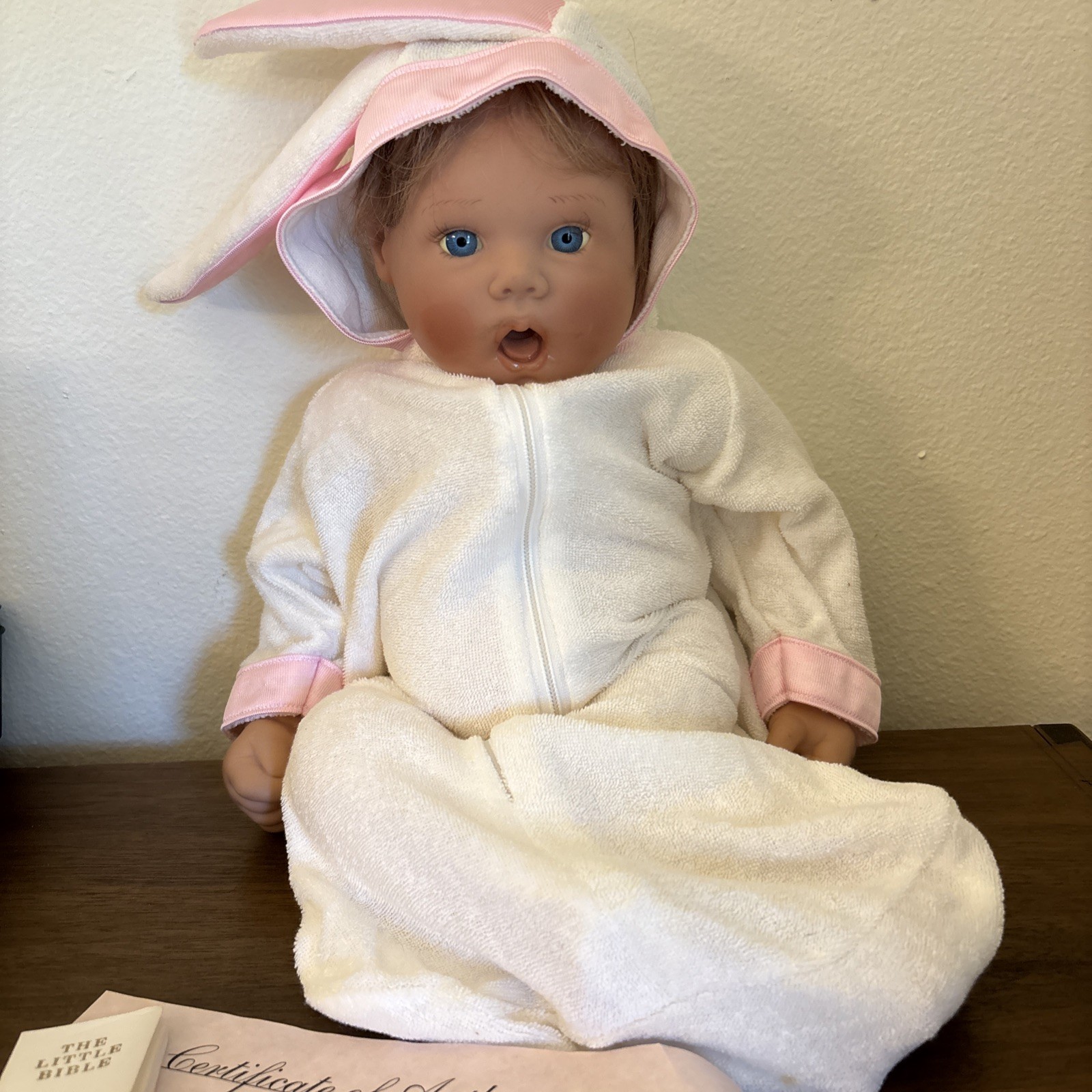 RARE Lee Middleton “Little Love— Bunny Surprise” Doll #821/2000 1997 EUC In Box