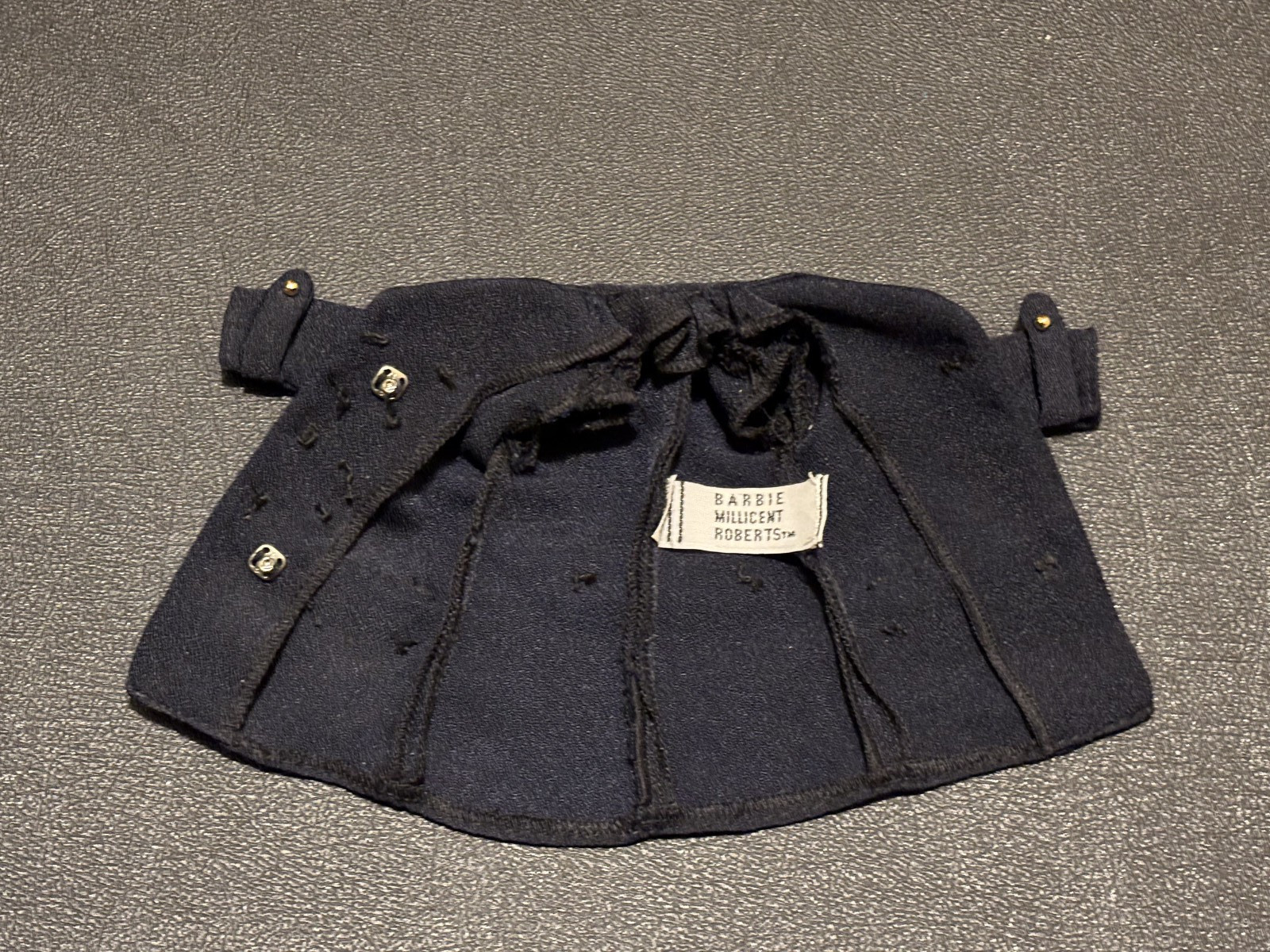 1997 – Several Items from Barbie Millicent Roberts ALL DECKED OUT Fashion