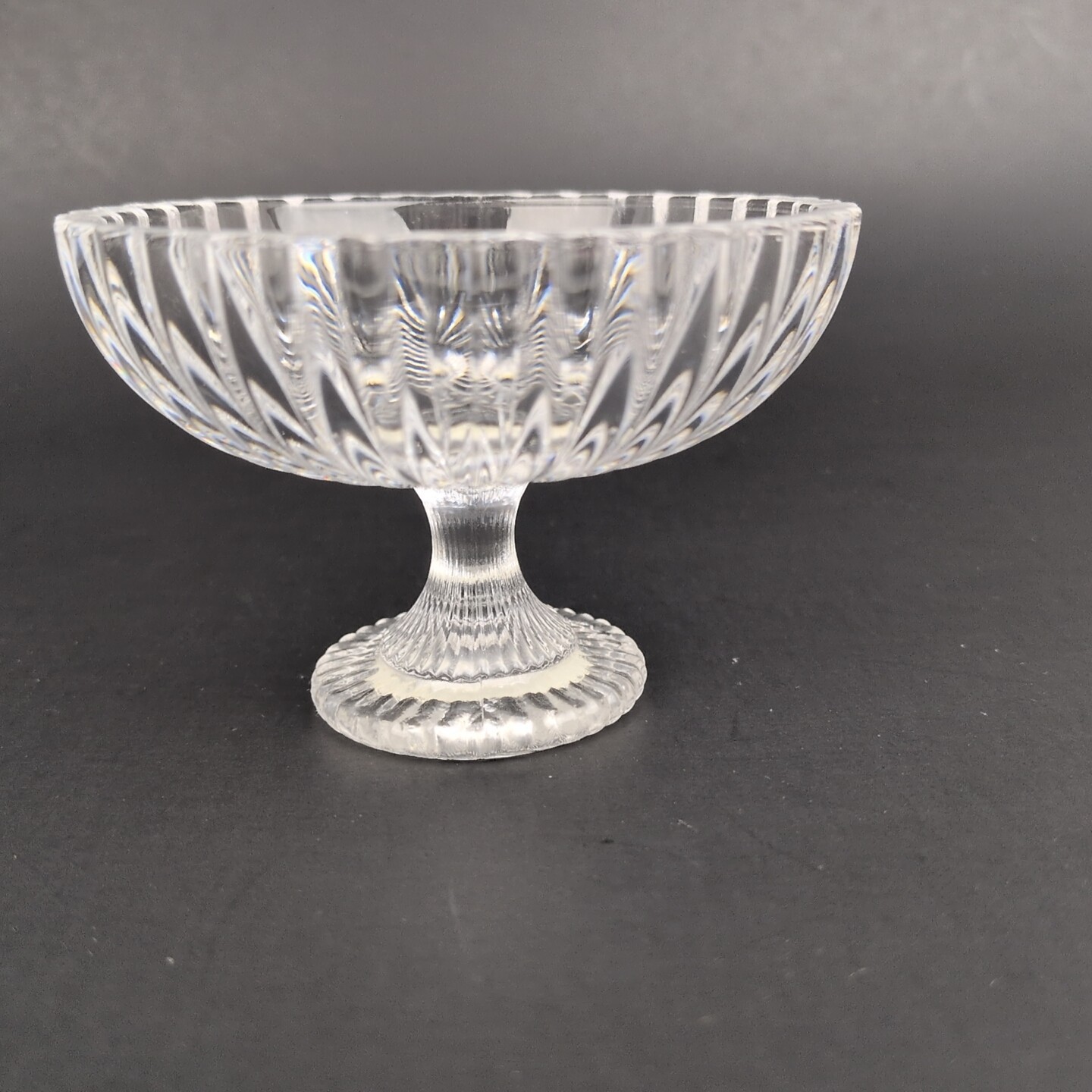 AMERICAN GIRL Marie Grace Glassware Footed Glass Bowl
