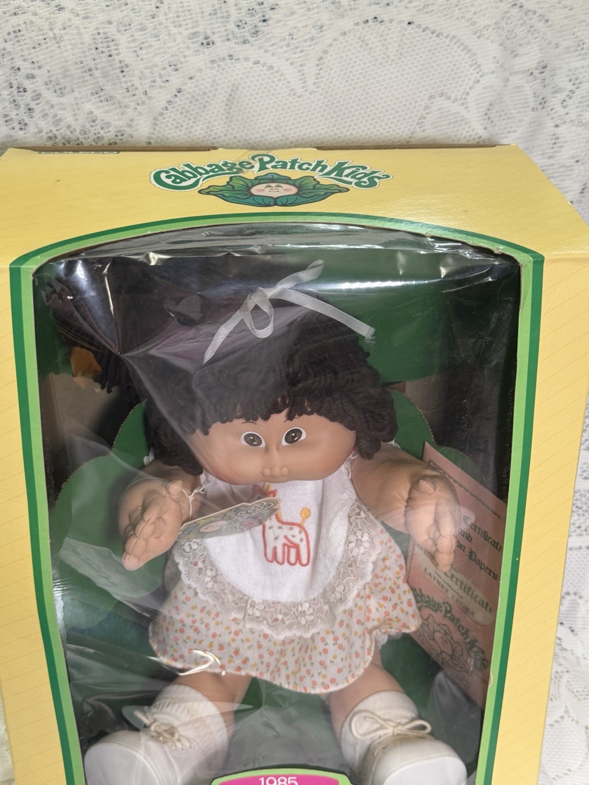 1985 SEALED BOX Cabbage Patch Kid Dark Brown Single Ponytail Brown Eyes FM1