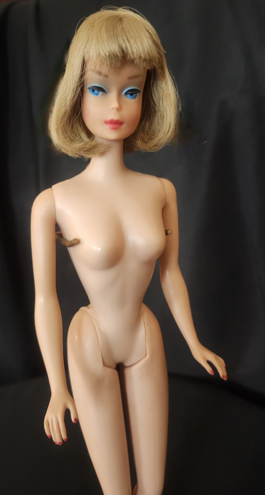 Vintage 1960’s Long Hair American Girl Barbie doll.. Japan !