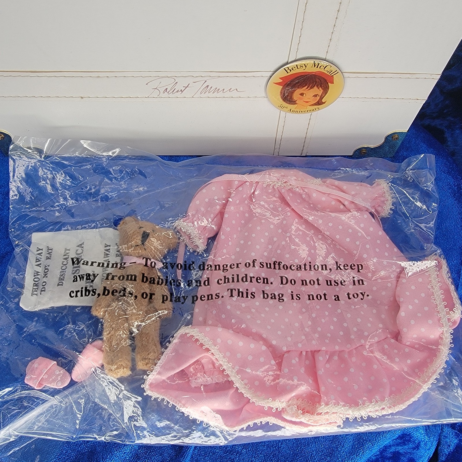 Tonner Tiny Betsy McCall 50th Anniv White Signed Trunk Set Coll Utd LE125 Doll