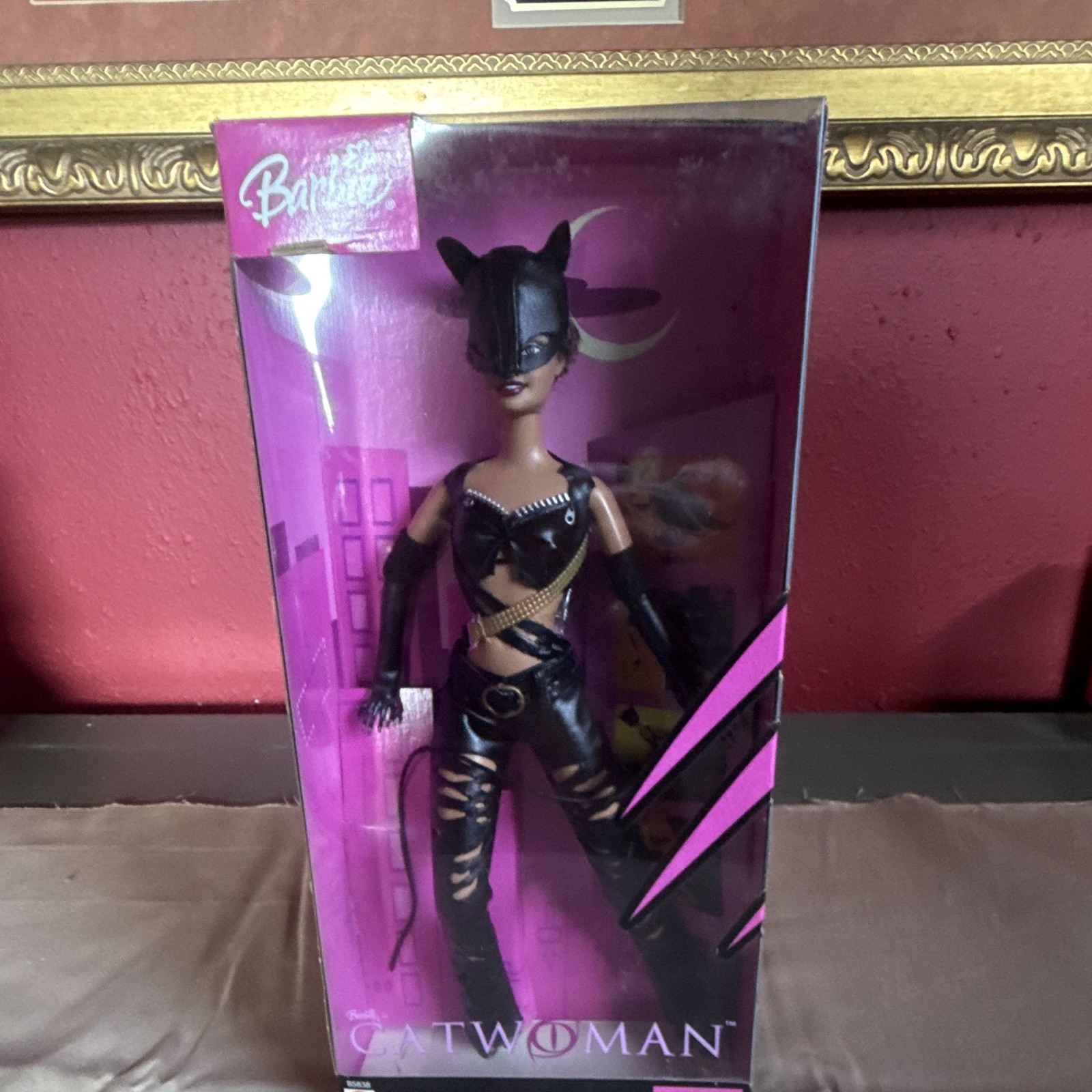 Barbie Catwoman Batman Collector Edition Fashion Doll 11in Unopened Box 2004