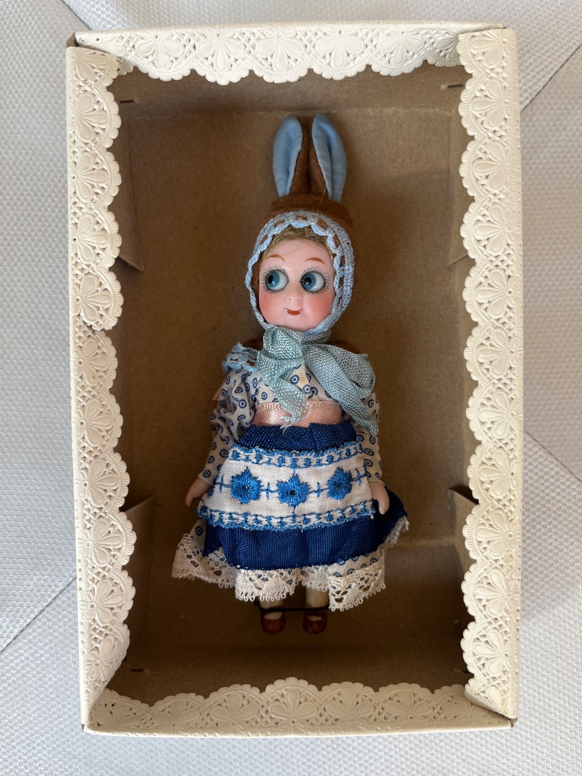 antique Googly doll Kestner in original box