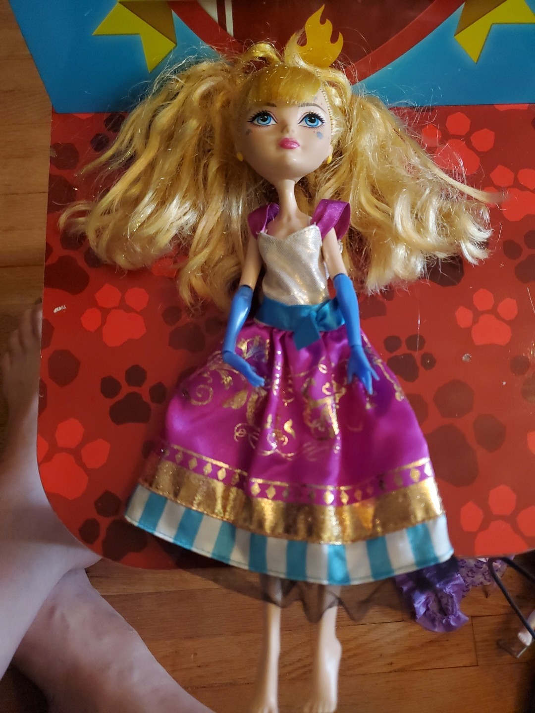 Ever After High Doll Blondie Lockes Thronecoming