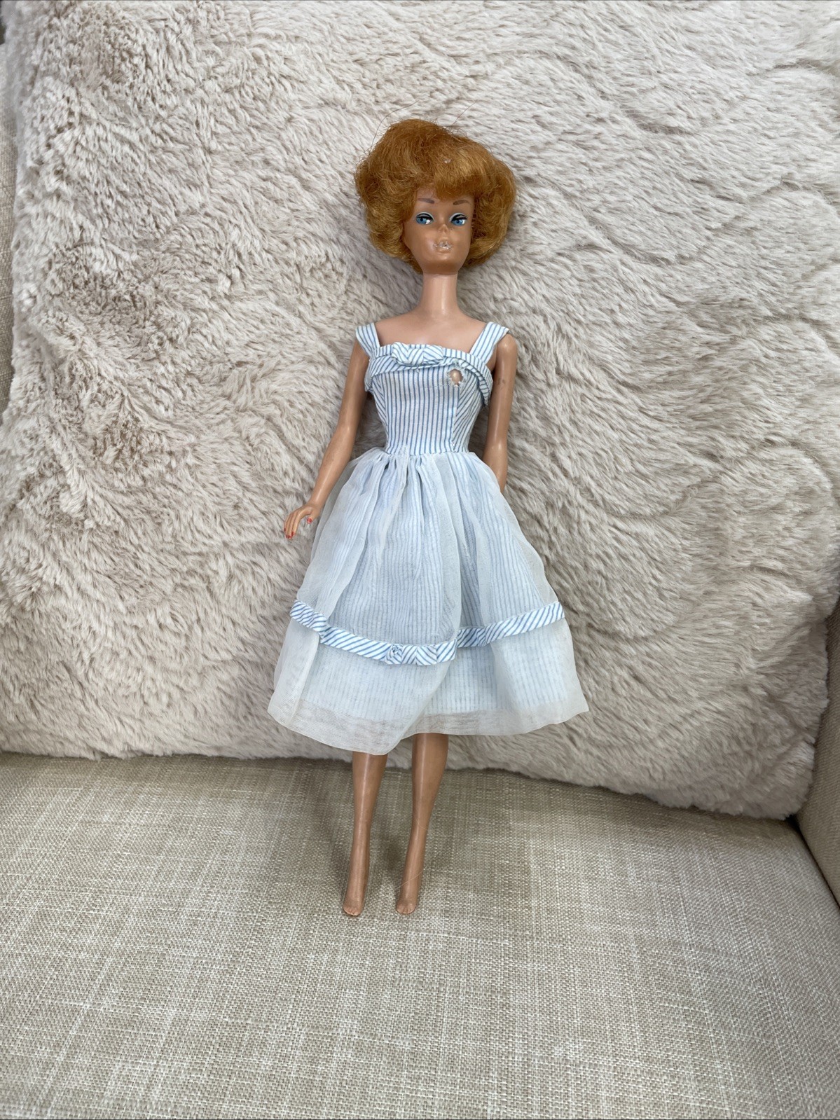 HTF ORIGINAL White Ginger Bubble Cut Barbie With Beehive Bubble! Unique