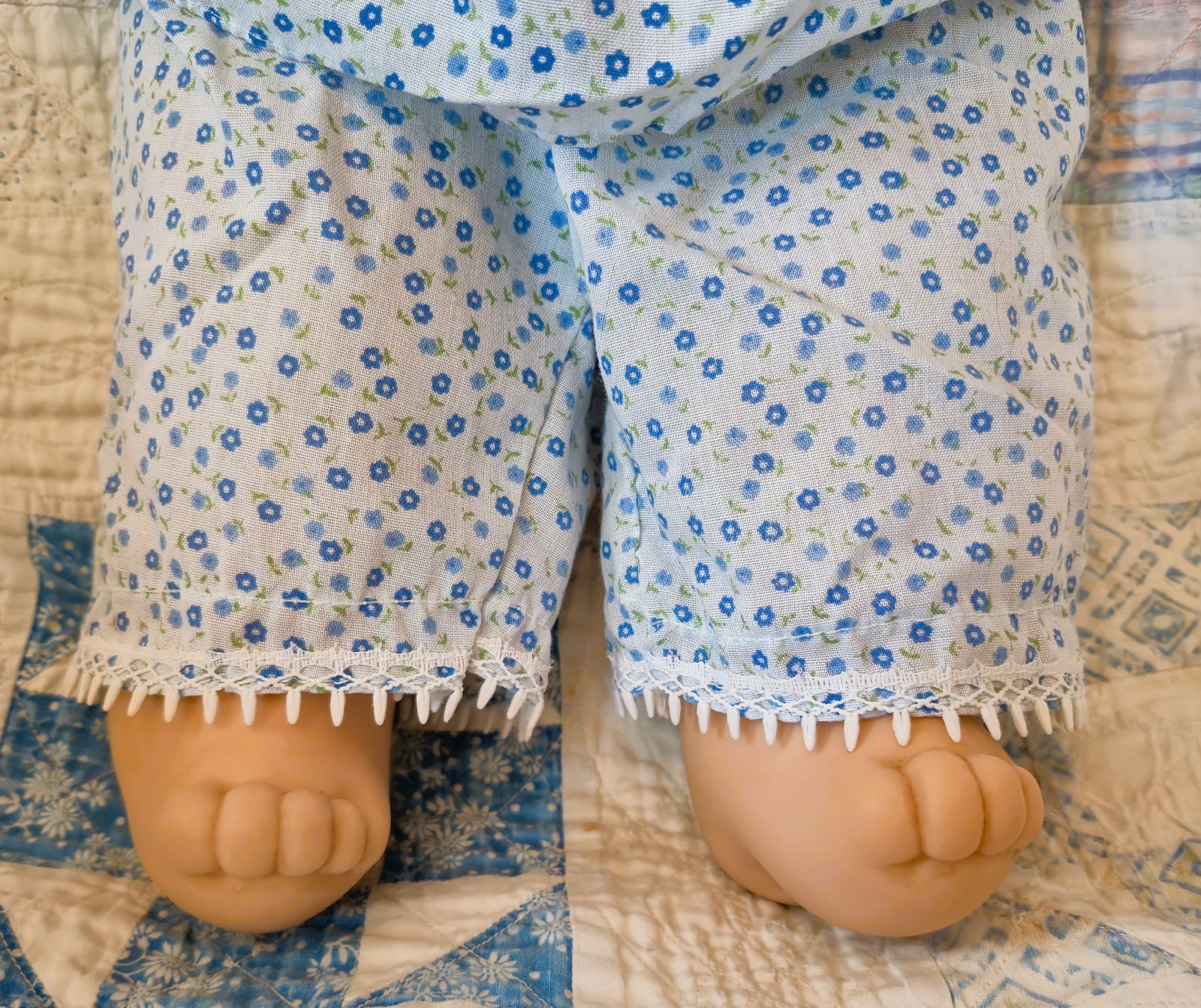 Chubbykins* Eugene Doll Co. 20″ Calico Blue Soft Vinyl Cloth Body Light Red Hair
