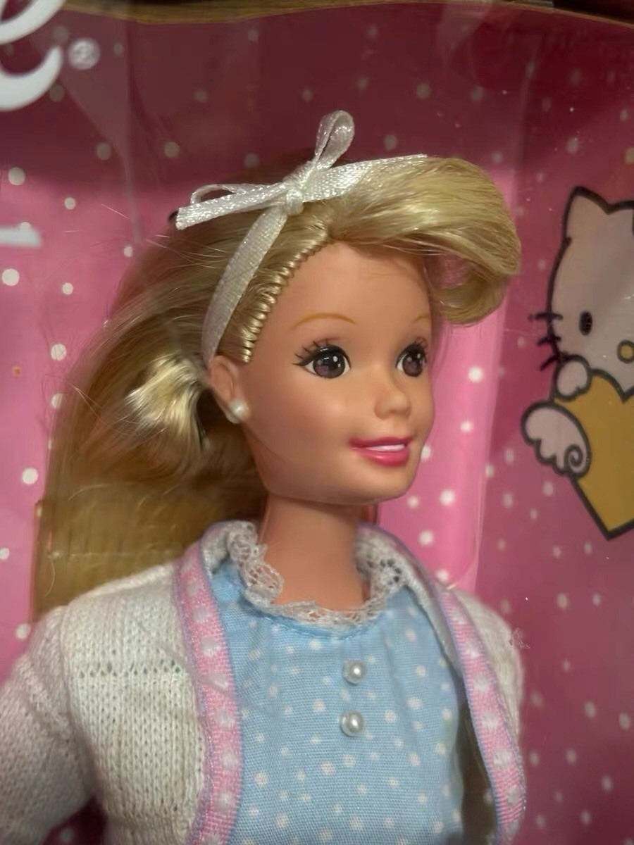 Hello Kitty x Barbie Collaboration Doll Bandai Sanrio Limited JAPAN – 1999