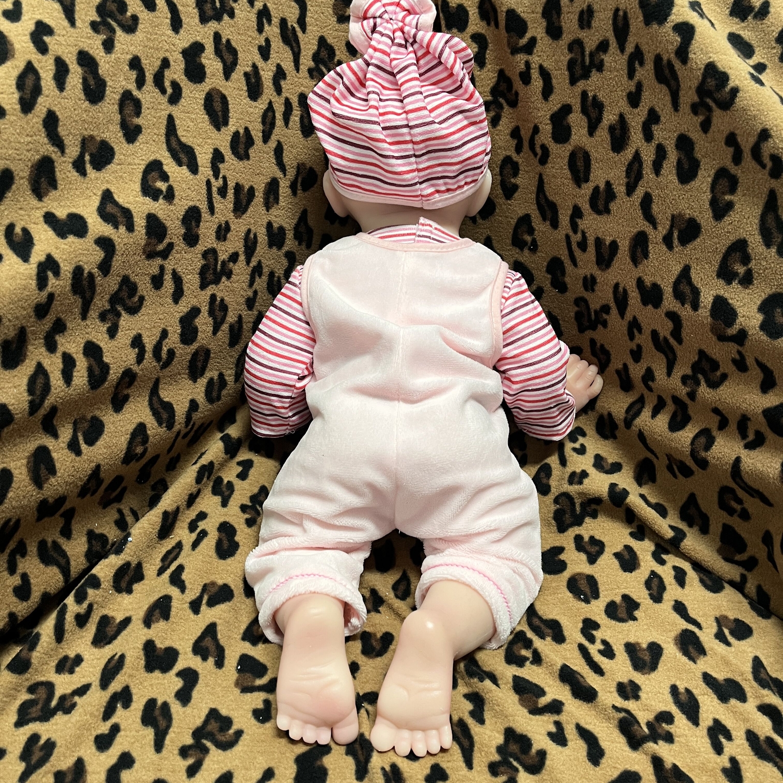 COSDOLL 17.5″Sleeping Newborn Realistic Reborn Baby Doll Full Body Silicone Girl