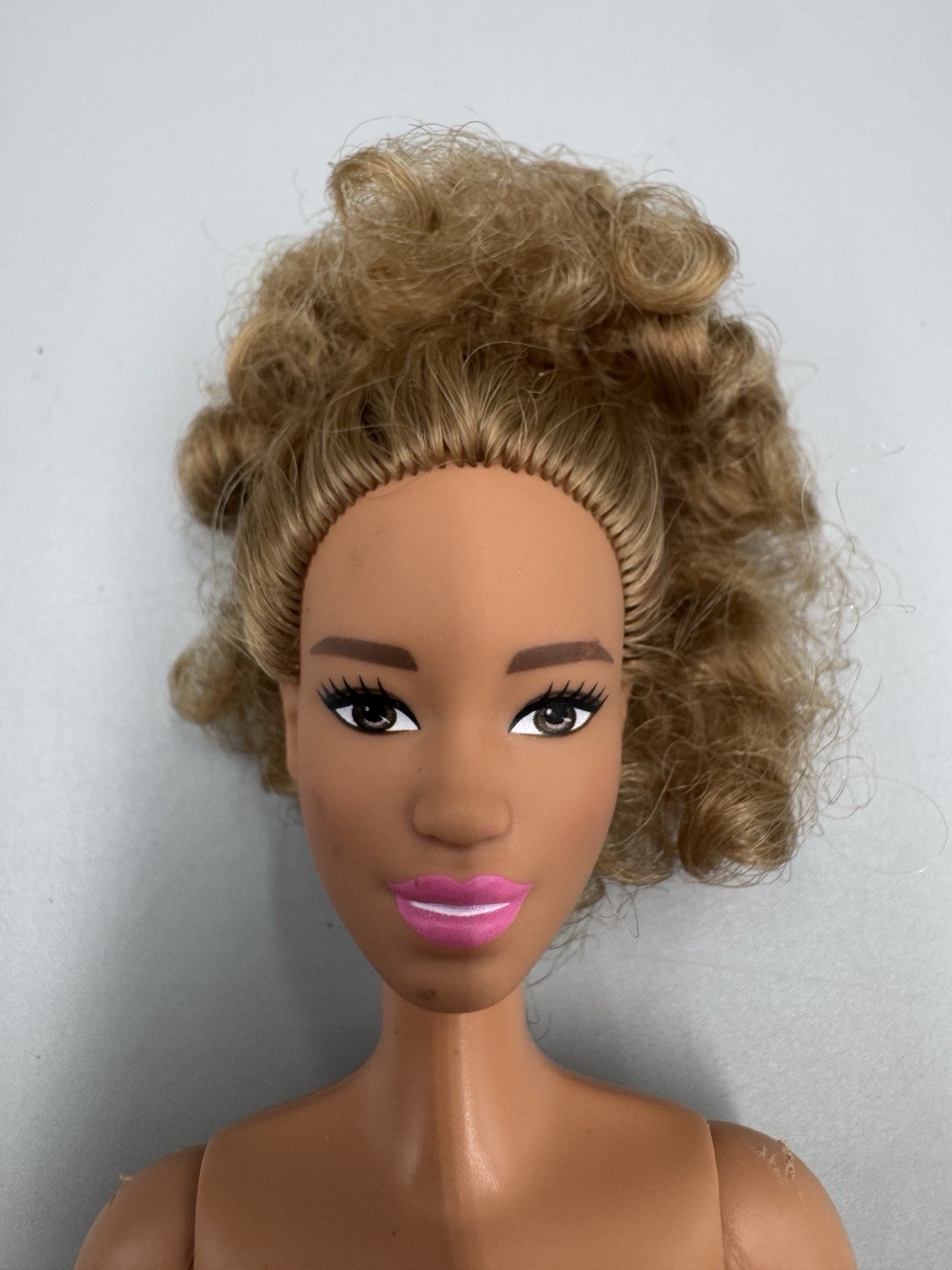 Barbie Curly Light Brown Dark Blonde Hair Hispanic Nude Doll 2015