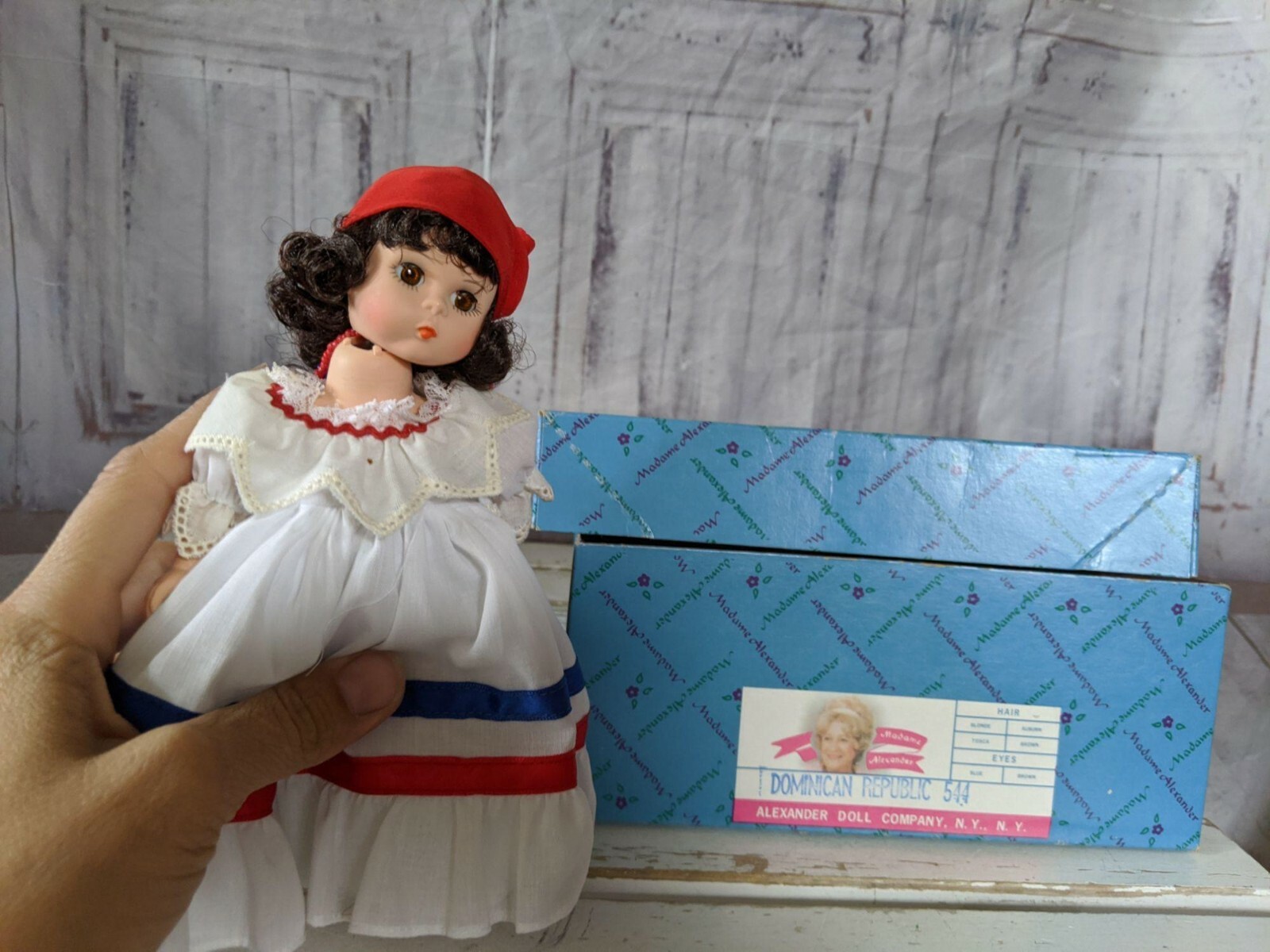 Madame Alexander Dominican republic 544 doll