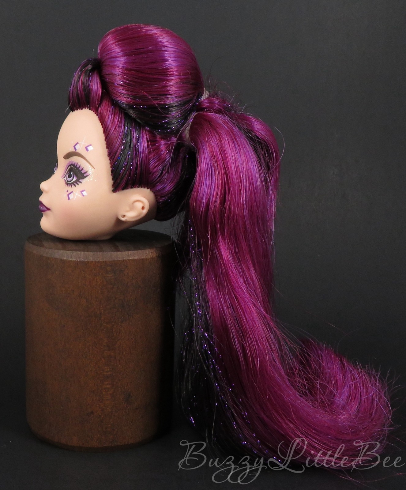 Raven Queen Thronecoming Head Only #1 Ever After High Doll