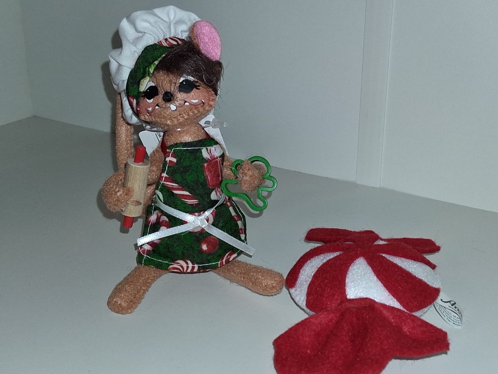 ANNALEE NEW Christmas COOKIE CHEF Mouse DOLL w/ Chef Hat Rolling Pin 2026