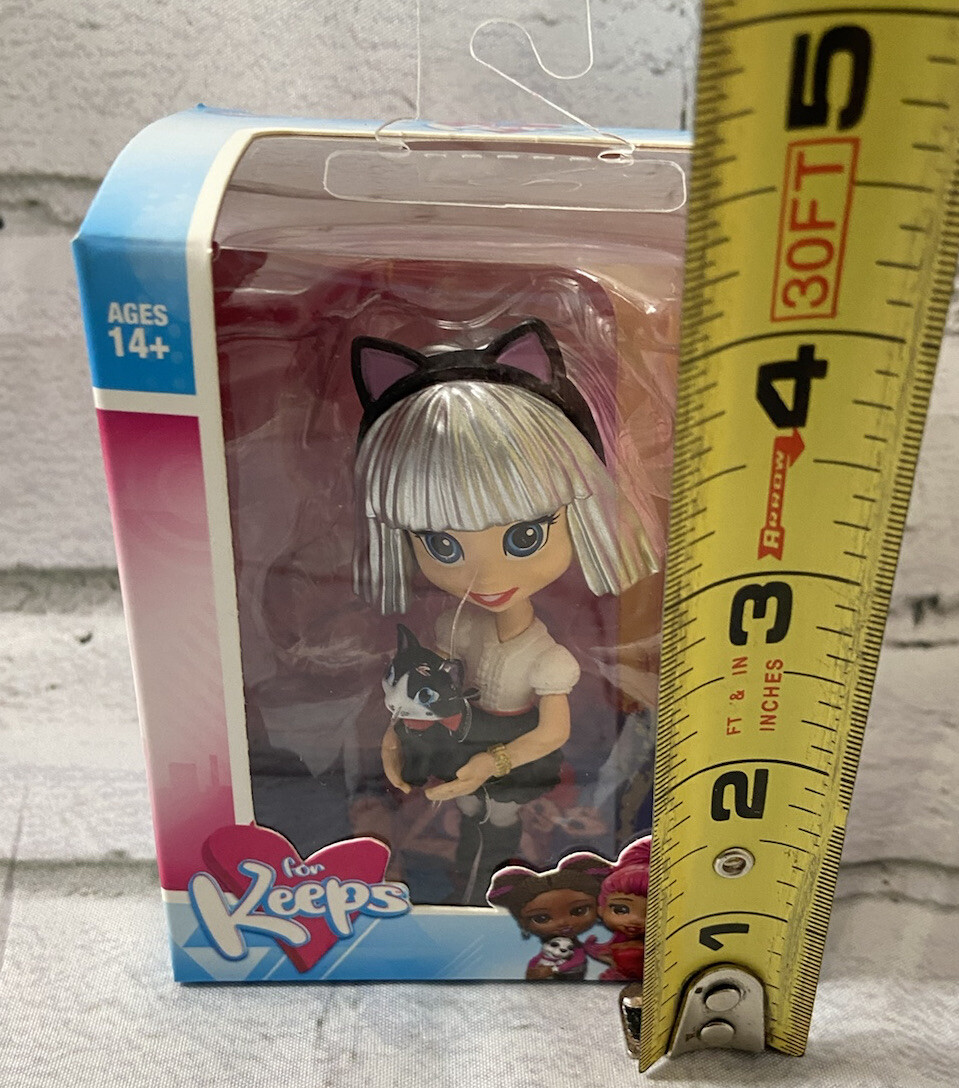 Loyal Subjects Wave 2 For Keeps “Paris” Fashion Doll with Kitten – Mini