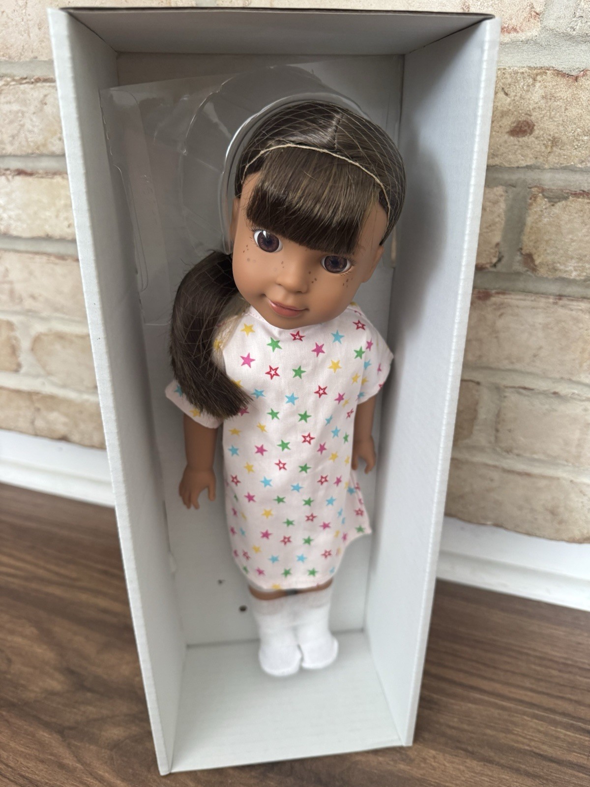 American Girl ASHLYN 14.5 Wellie Wishers Doll Brown Eyes, Freckles