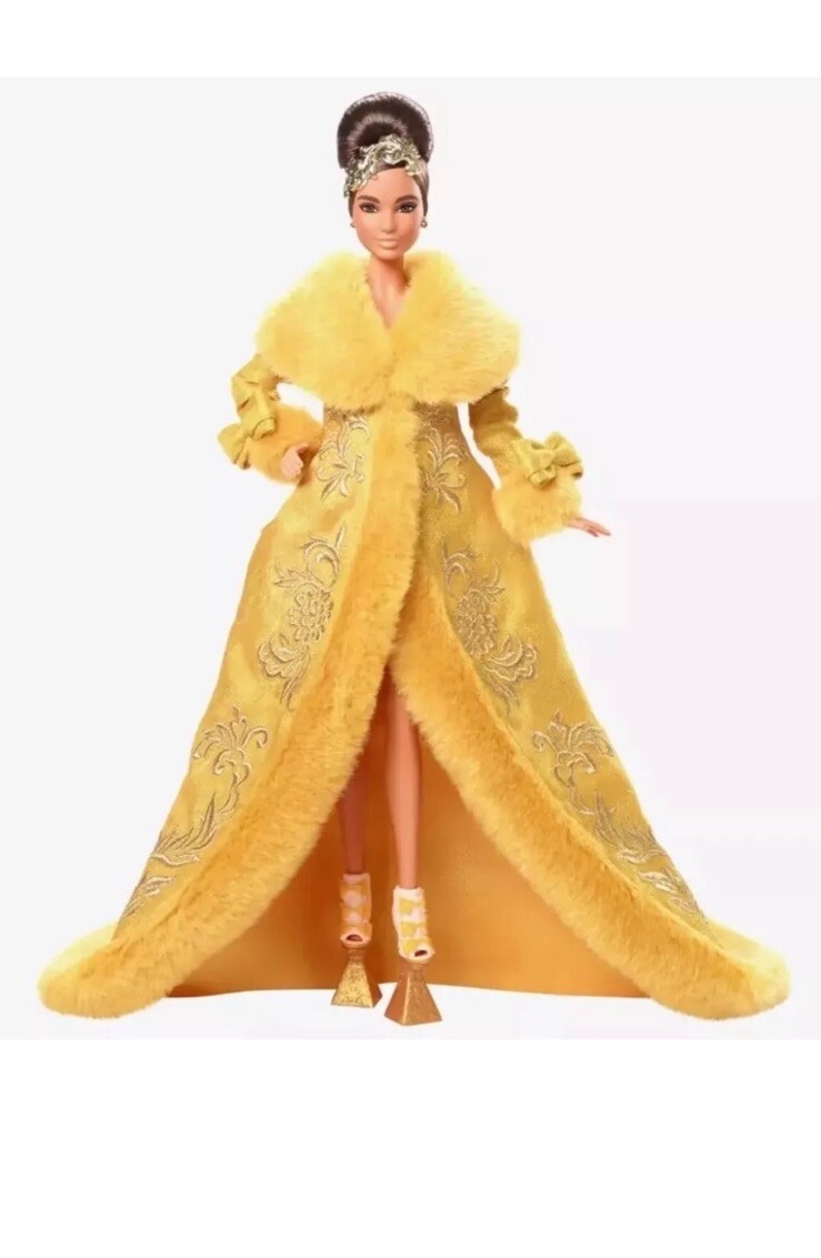 Guo Pei Barbie Doll Wearing Golden-Yellow Gown 2022 Platinum Label HBX99 sealed