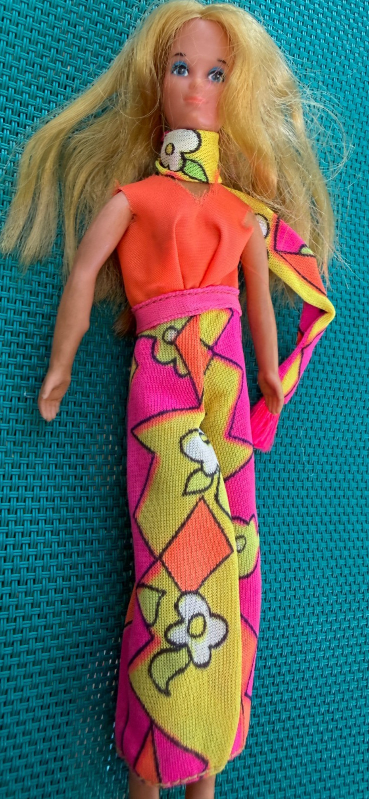 Vintage 1970s Doll Heather Rock Flowers Flower Power Original Outfit Mattel