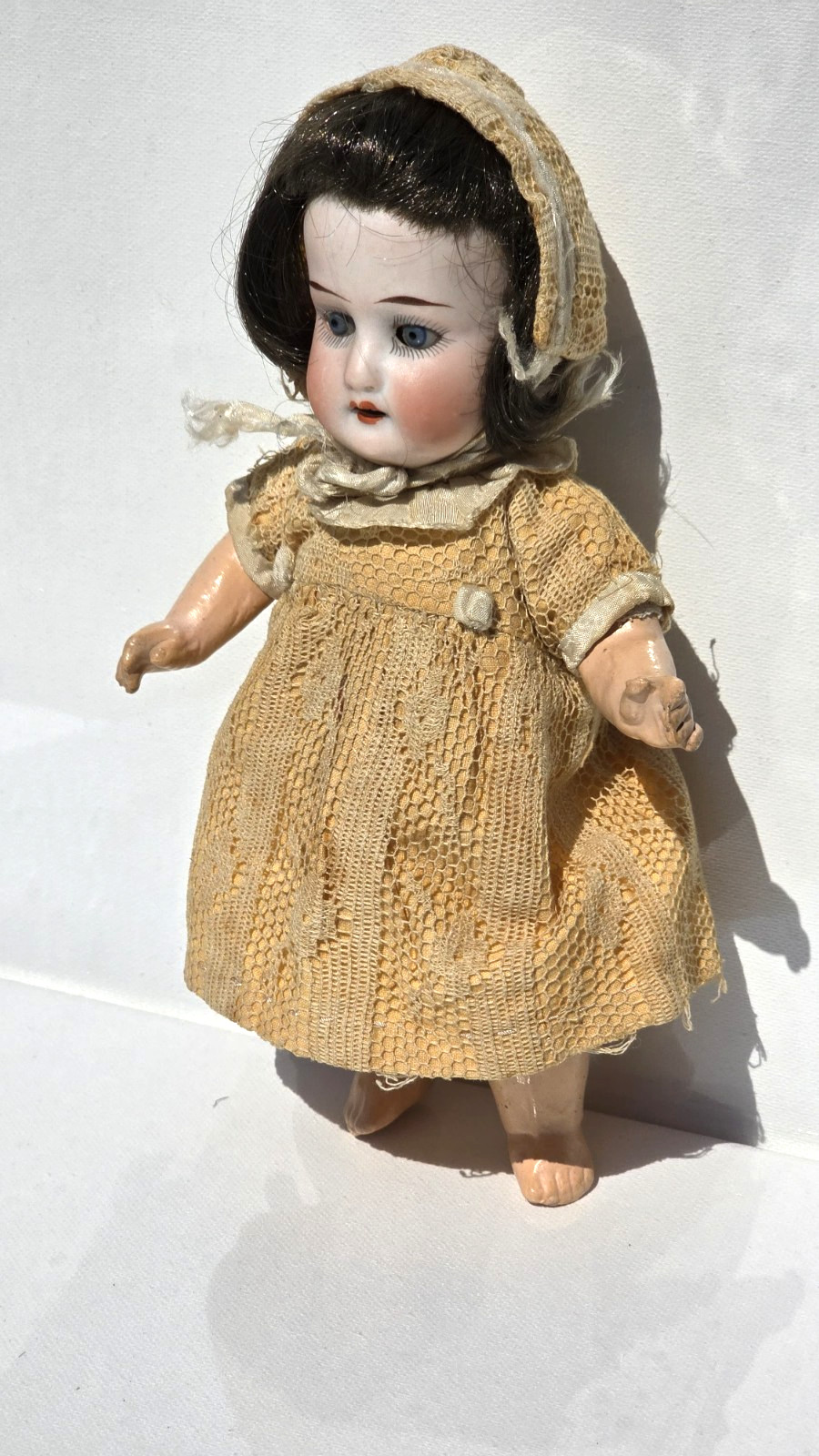 Antique Rare Gebrüder Heubach Bisque Doll marked 250 14/0 Germany, Sleepy Eyes